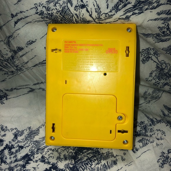 Pac-Man Mini Arcade Handheld Game by Bandai Namco Model 9530 TESTED - Picture 2 of 6
